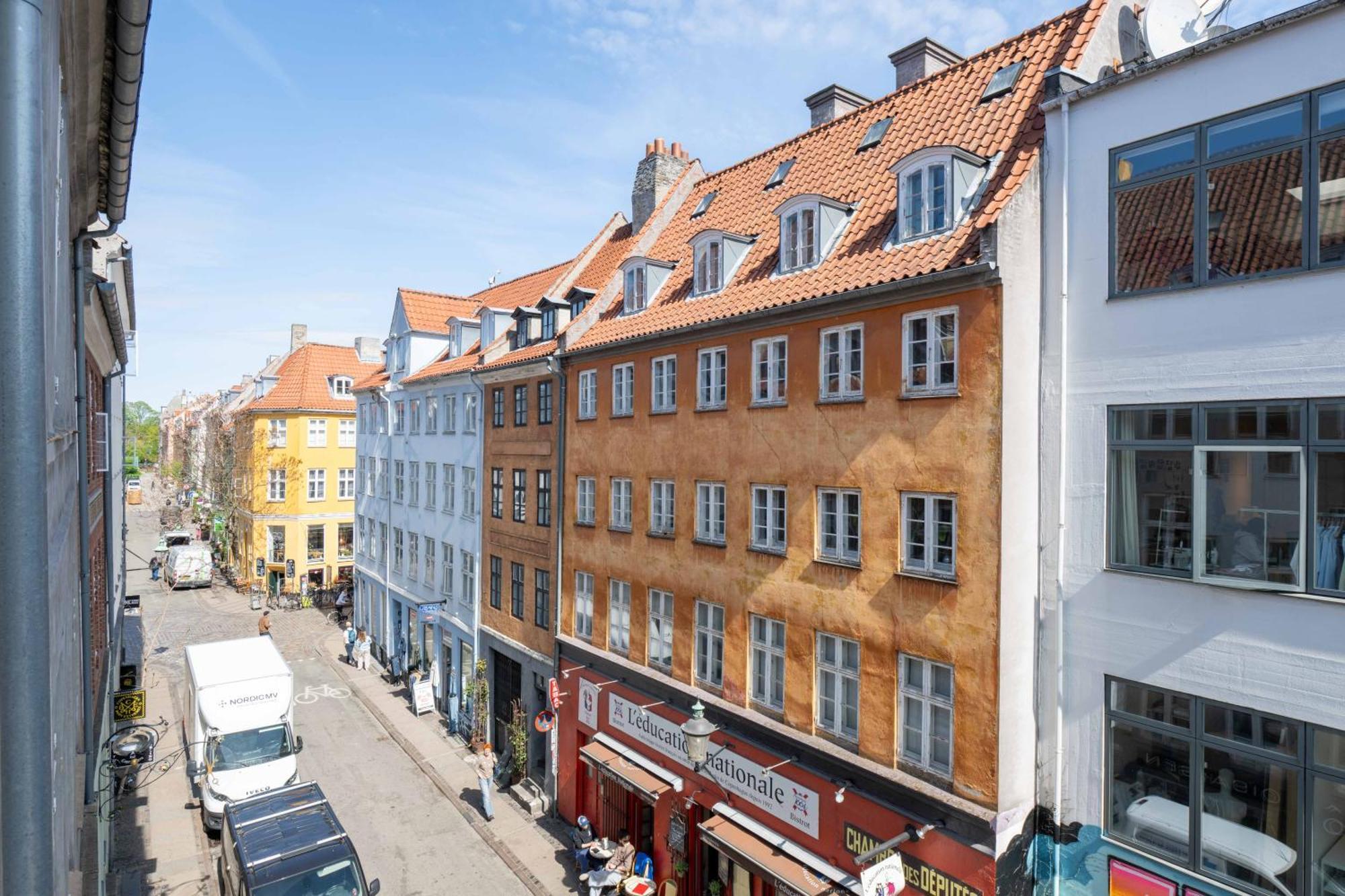 Big 4 Bedroom Apartment With Bathtub By Cph City Hall Square Copenhague Exterior foto