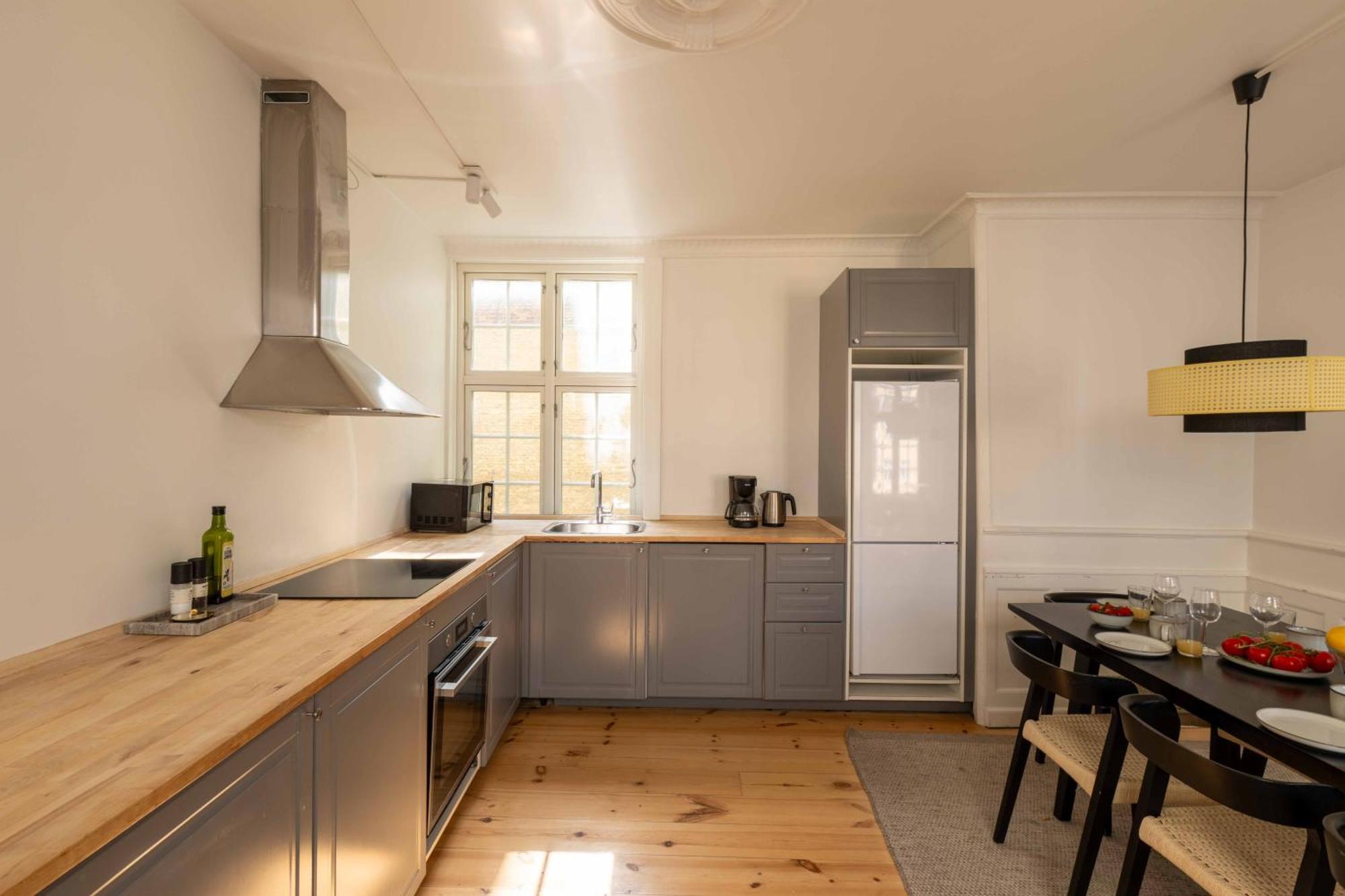 Big 4 Bedroom Apartment With Bathtub By Cph City Hall Square Copenhague Exterior foto