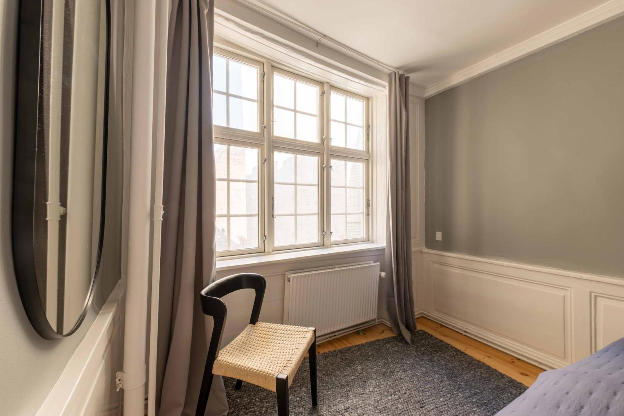 Big 4 Bedroom Apartment With Bathtub By Cph City Hall Square Copenhague Exterior foto